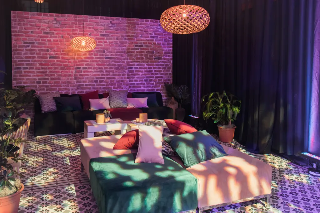Mur Birque Luminaire Palawan Pouf Scarlette