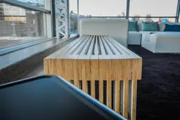 Scandinave bench - Long - White & Light brown used in the inspiration Pub Banc Scandinave Close